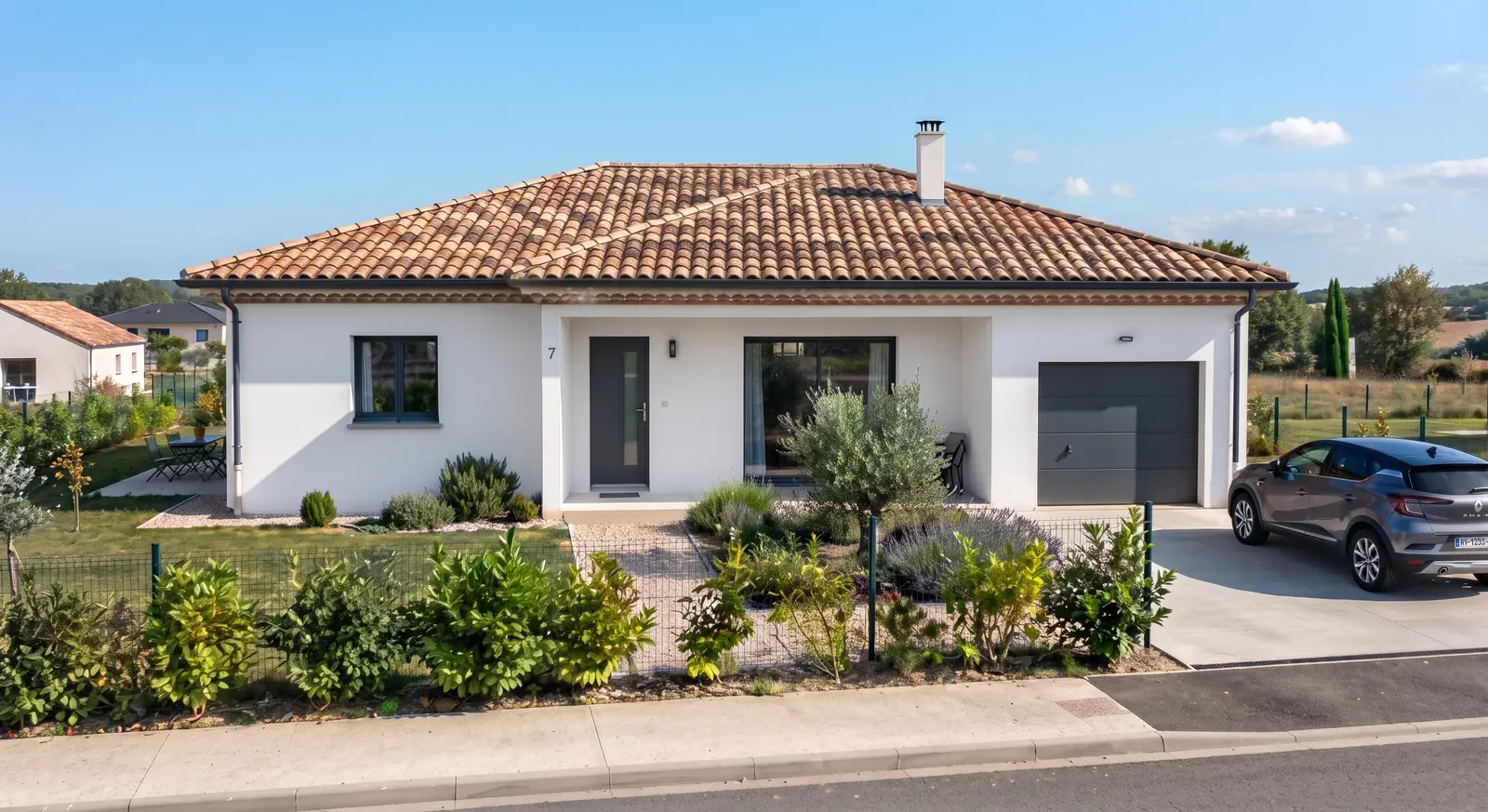 Façade d'un projet de maison de plain-pied de 85 m² sur un terrain d'environ 550 m² à Aucamville